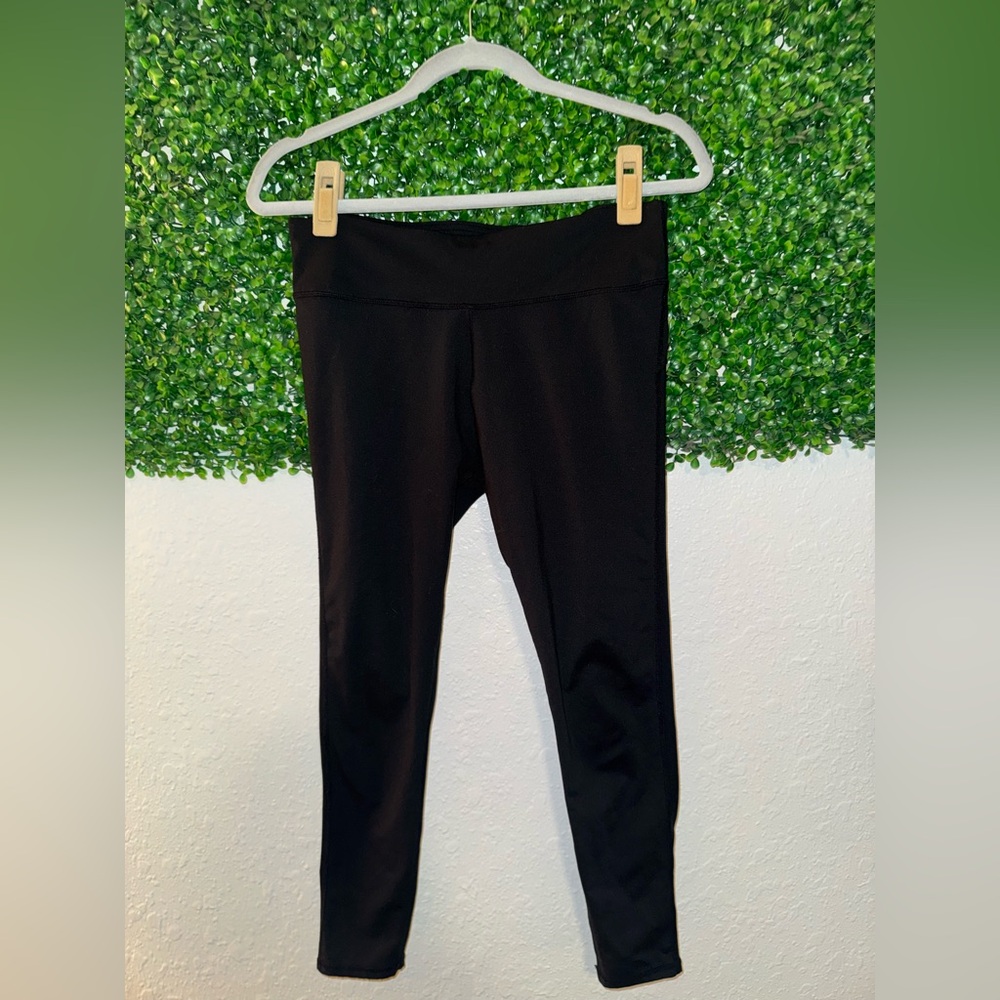 Fabletics Black Leggings Size Medium/Large